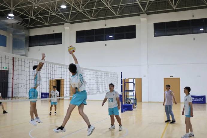 0284f975a40f19548a1748c0c2322549