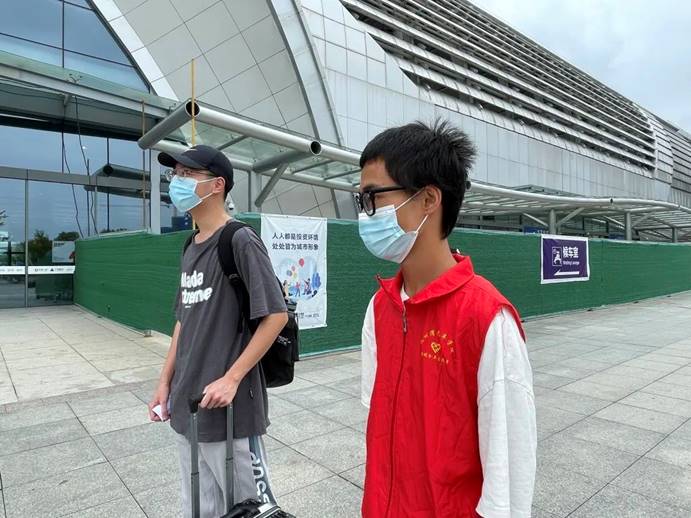 0b9b7c0e7459206ab27f3d0ee8d533b4