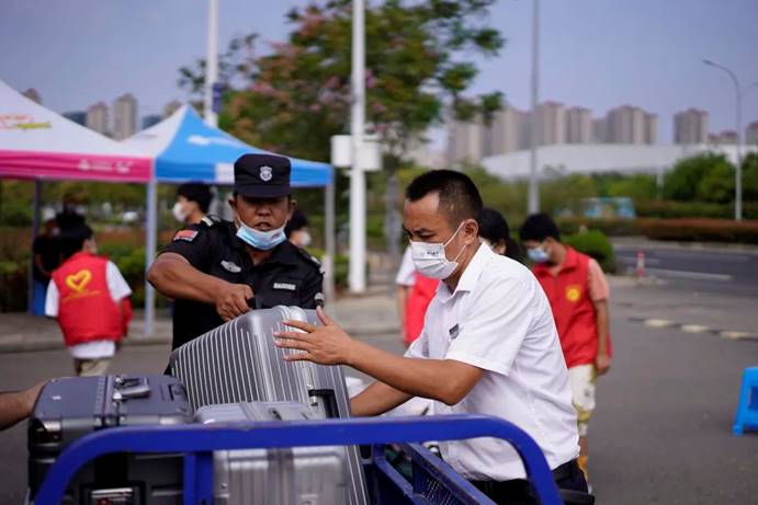 3793f218eec9d3ab72e1c4b8f44fbabf