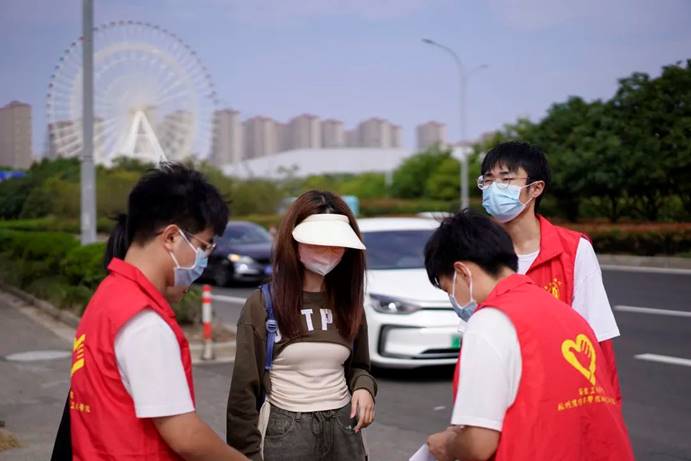 61a05b5cab298c6f89cfb98433e5bc97